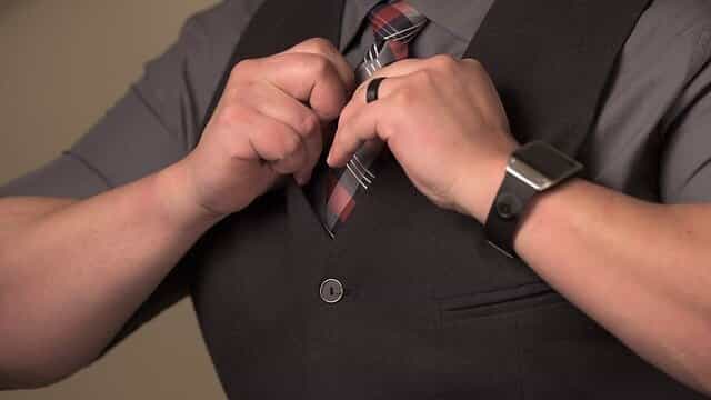 dresses-capricorn-man-fashion