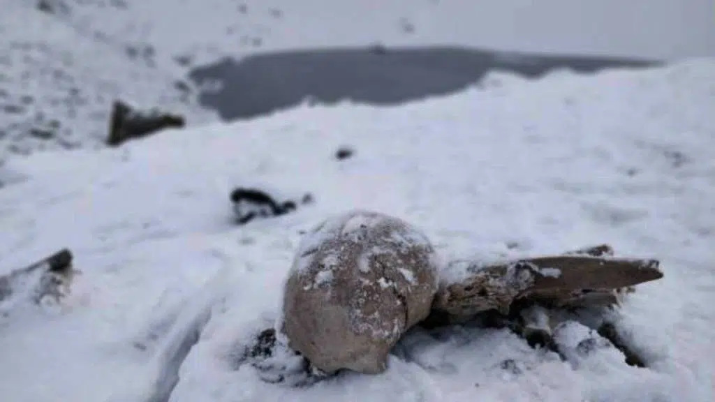 story-behind-roop-kund-lake