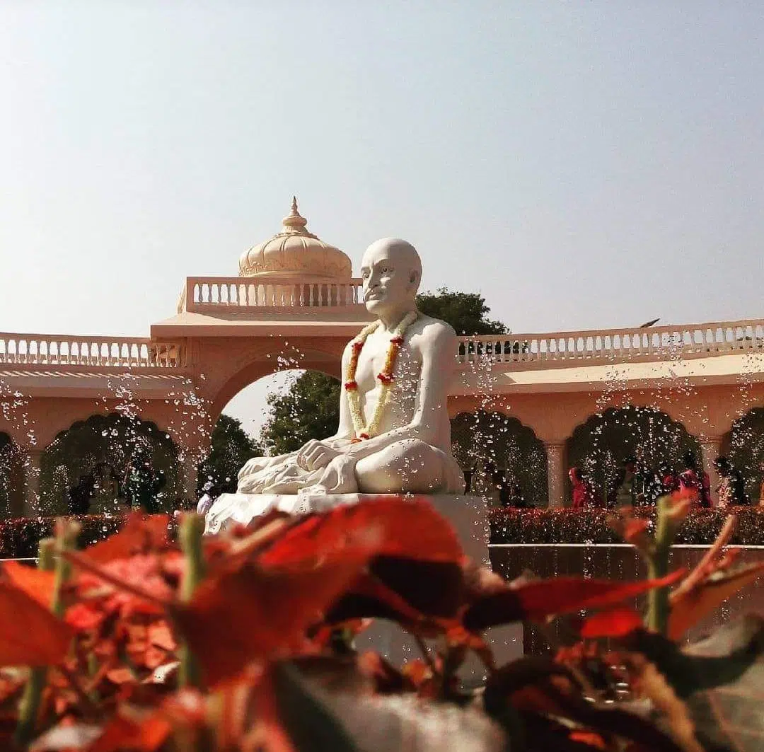 Gajanan Maharaj HD Photo for Mobile DP